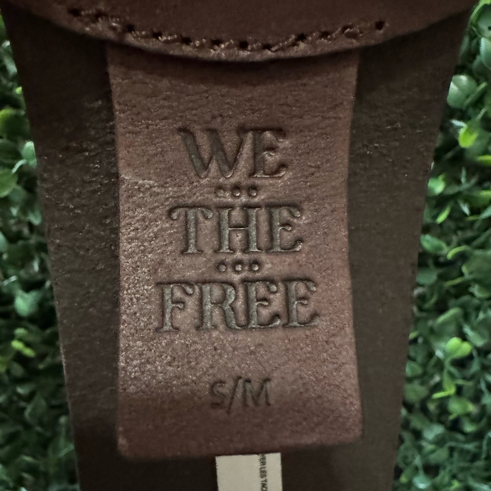 FREE PEOPLE We The Free Brando
Hip Belt - Picture 6 of 12